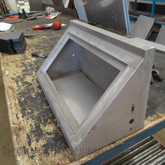 钣金加工焊接注意什么？-钣金加工珠海机箱机柜设备外壳激光切割彩神网页