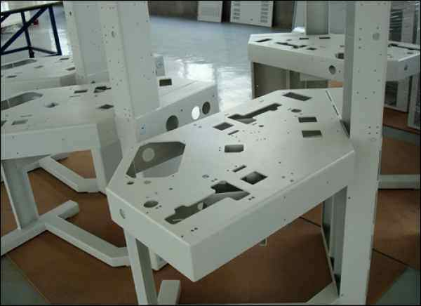 钣金加工特色你可了解-钣金加工珠海机箱机柜设备外壳激光切割彩神网页 钣金加工特色你可了解-钣金加工珠海机箱机柜设备外壳激光切割彩神网页