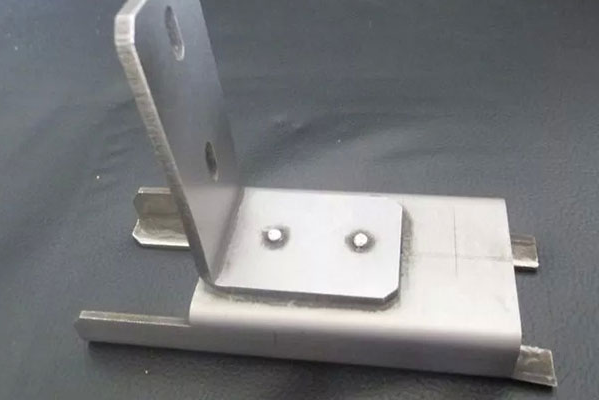 钣金加工厂在进行钣金加工工程中的注意事项有哪些?-钣金加工珠海机箱机柜设备外壳激光切割彩神网页 钣金加工厂在进行钣金加工工程中的注意事项有哪些?-钣金加工珠海机箱机柜设备外壳激光切割彩神网页